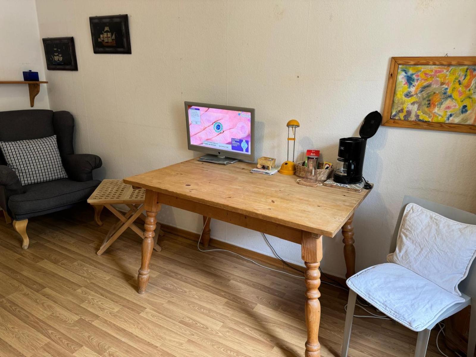 Gemuetliches Komfortables Zimmer Fuer 1 Person Im Zentrum Münih Dış mekan fotoğraf